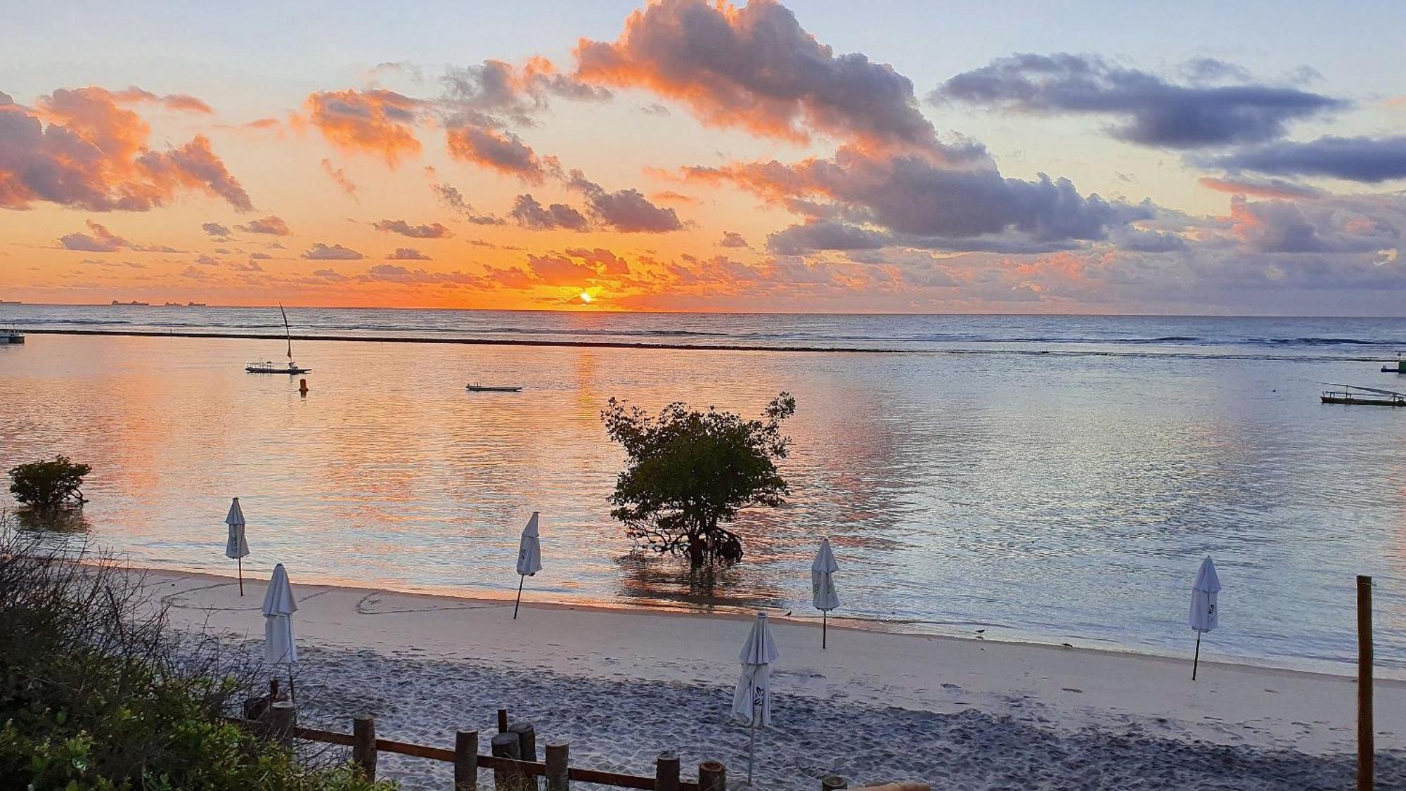 Polinesia Resort: Beachfront With Private Pool Apartment Porto de Galinhas