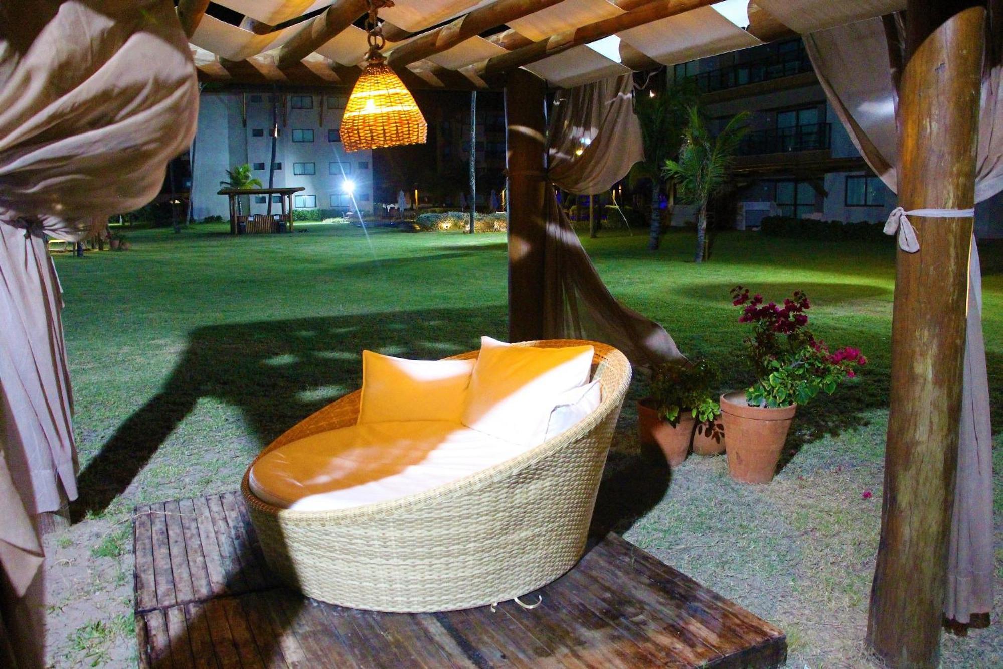 Apartment Polinesia Resort: Beachfront With Private Pool
